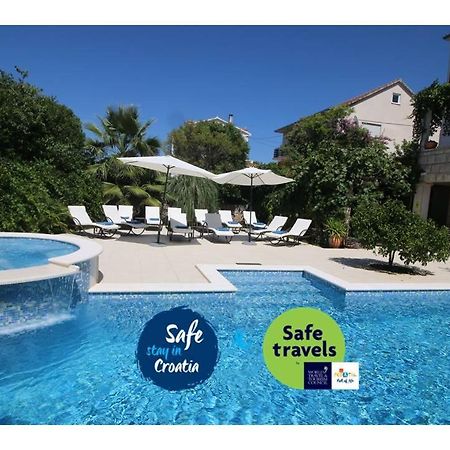 Villa Renipol Adults Only スティヴァン エクステリア 写真