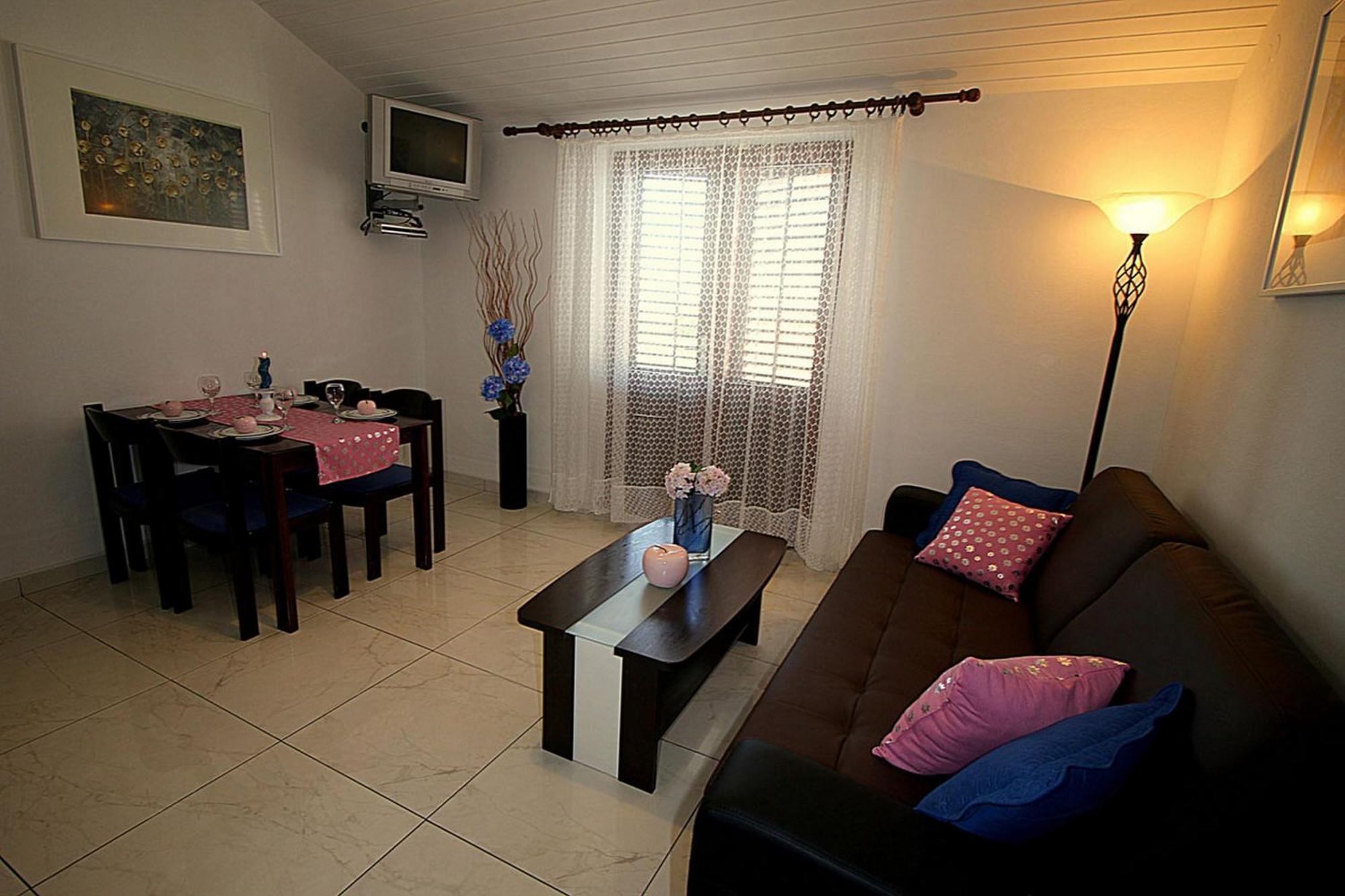 Villa Renipol Adults Only スティヴァン 部屋 写真